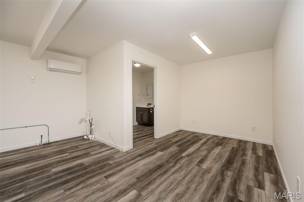 N/A - Commercial Lease