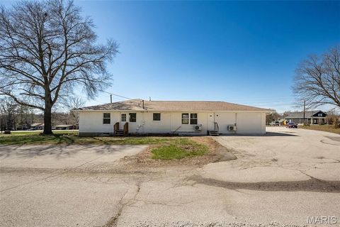 Tiny photo for 302 S Lincoln Drive #302-304, Troy, MO 63379 (MLS # 26016505)