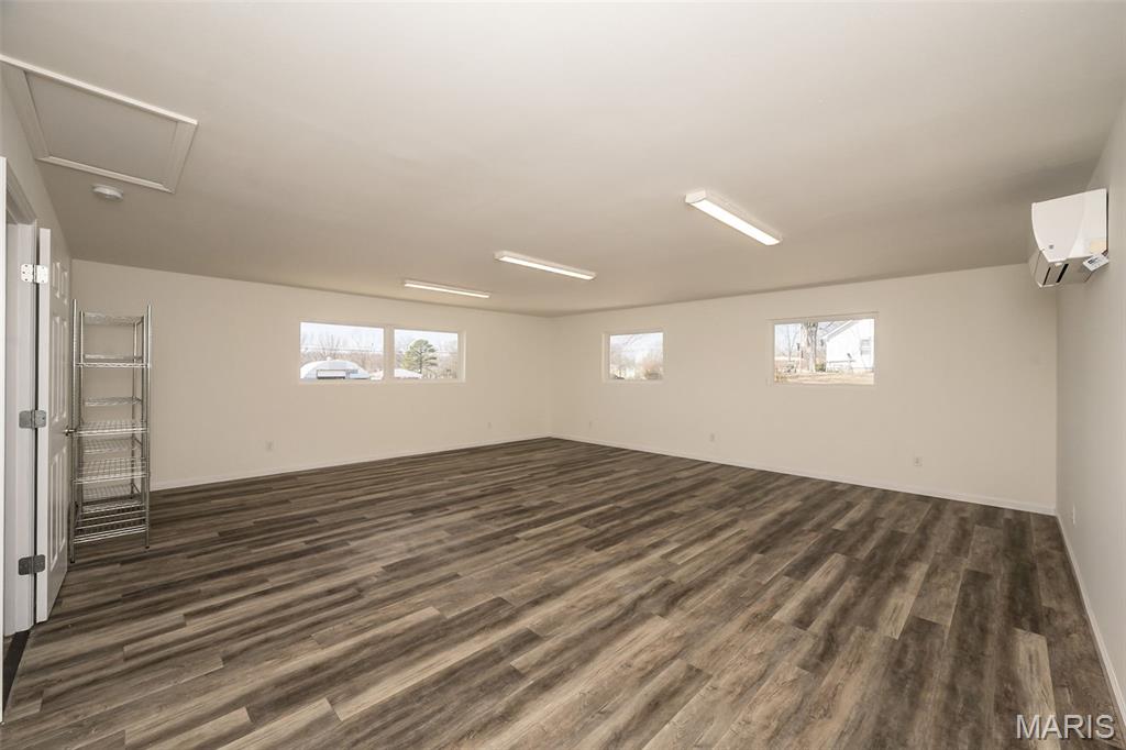 N/A - Commercial Lease