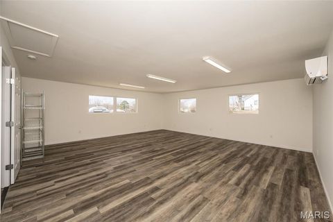 Tiny photo for 302 S Lincoln Drive #302-304, Troy, MO 63379 (MLS # 26016505)