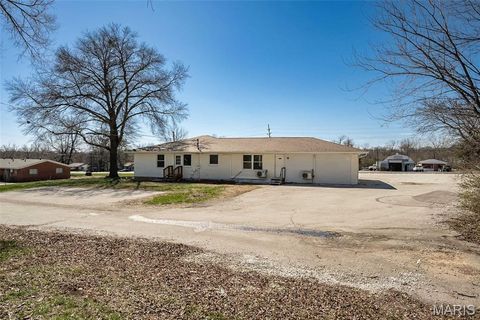 Tiny photo for 302 S Lincoln Drive #302-304, Troy, MO 63379 (MLS # 26016505)