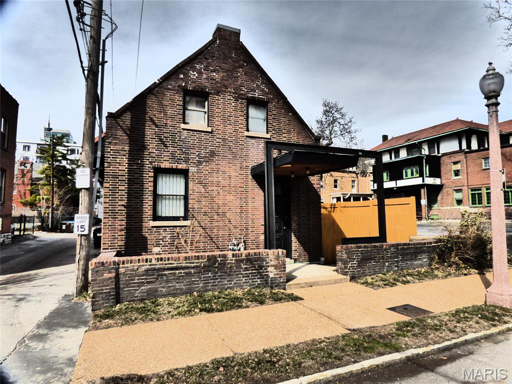 Gardner Mansion - Commercial Sale