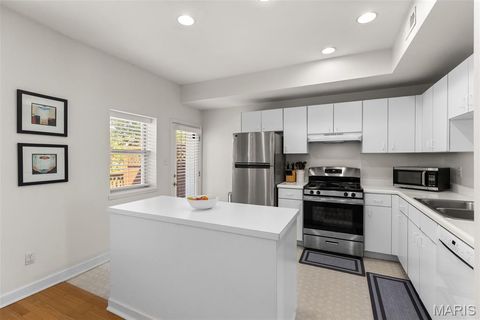 Tiny photo for 5885 Nina Place #3W, St Louis, MO 63112 (MLS # 26030253)