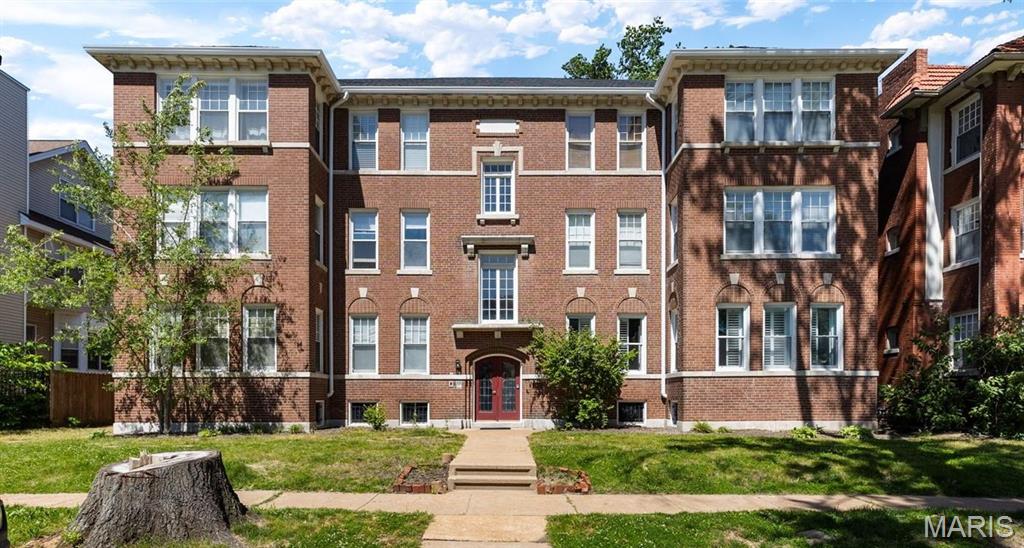 DeBaliviere Place West - Residential