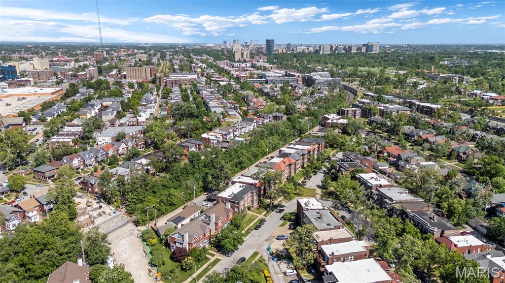 DeBaliviere Place West - Residential