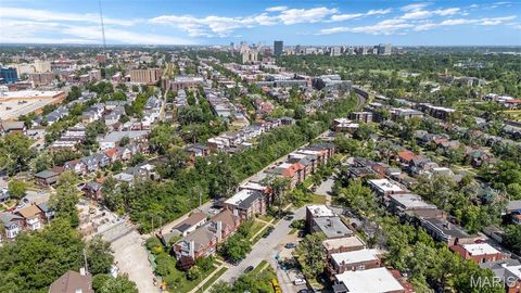 Tiny photo for 5885 Nina Place #3W, St Louis, MO 63112 (MLS # 26030253)