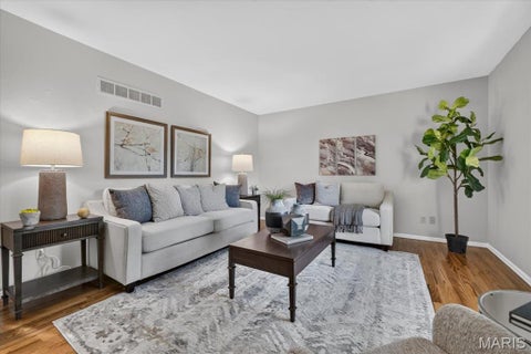 Tiny photo for 304 Surf Court, Ballwin, MO 63021 (MLS # 26067286)