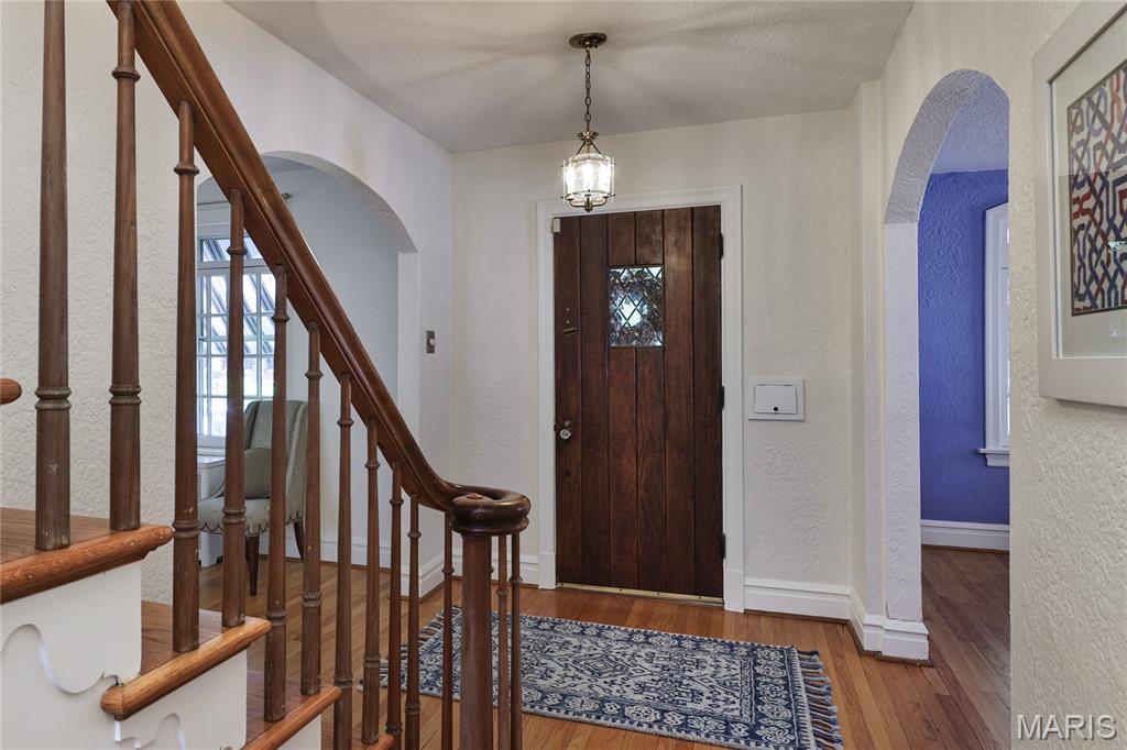 418 Mission Court