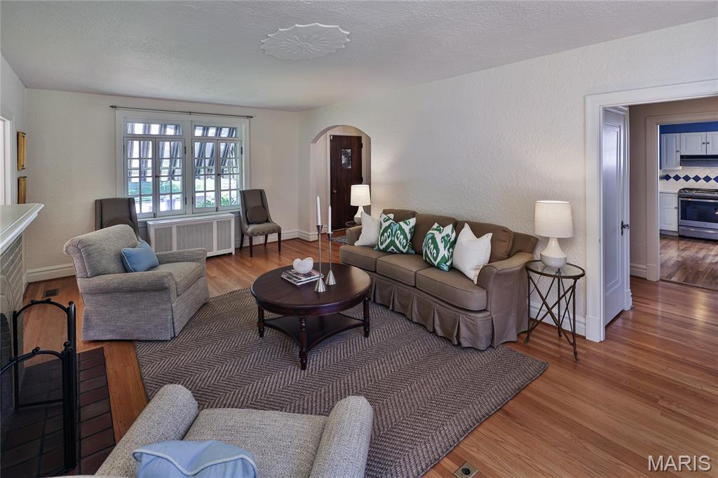 418 Mission Court