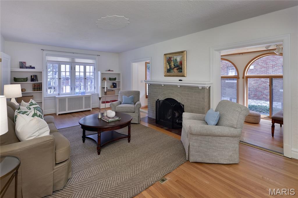 418 Mission Court