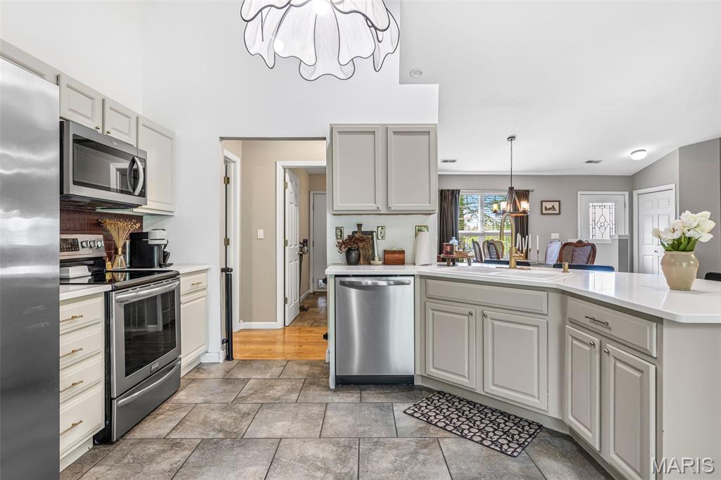 Hunter's Ridge - Residential