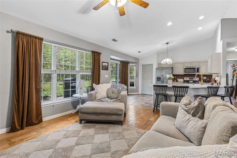 Tiny photo for 61 Pheasant, Farmington, MO 63640 (MLS # 26022333)