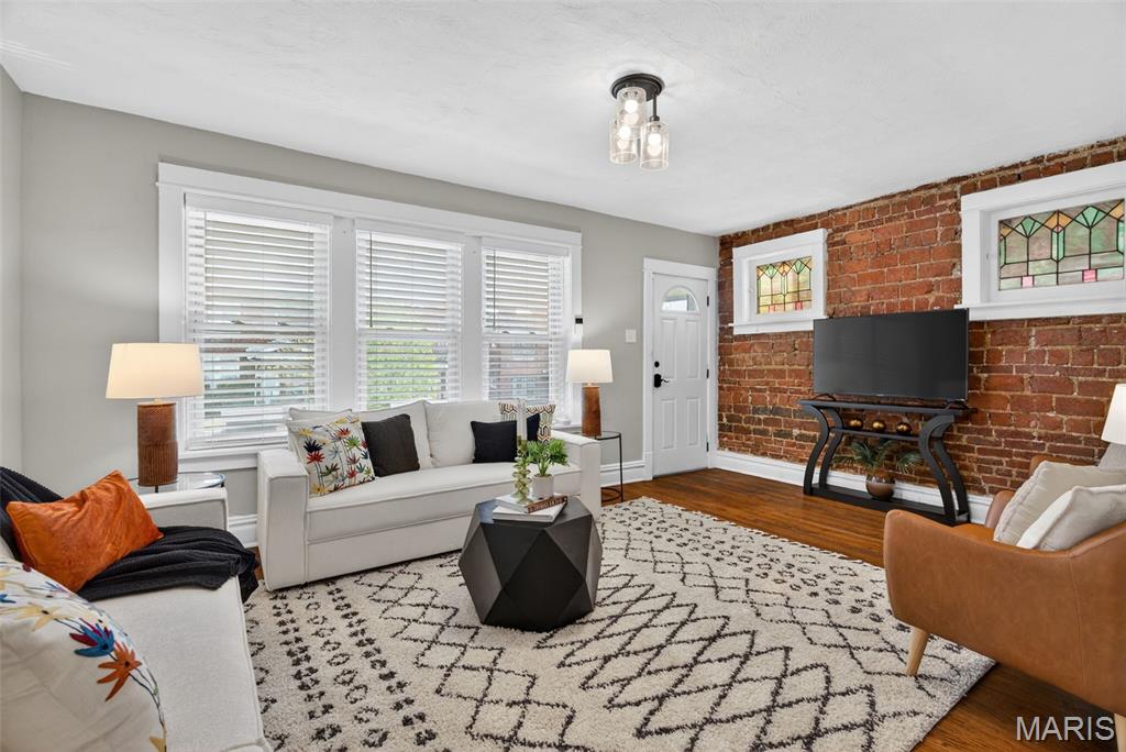 Crenshaws Add - Residential Income