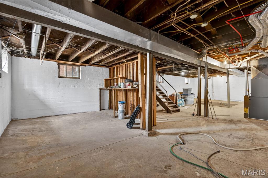 Crenshaws Add - Residential Income