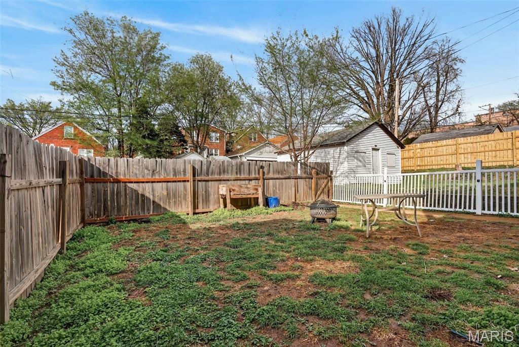 Crenshaws Add - Residential Income