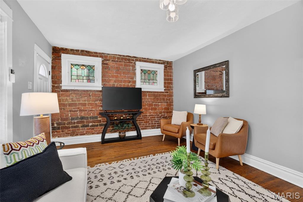 Crenshaws Add - Residential Income