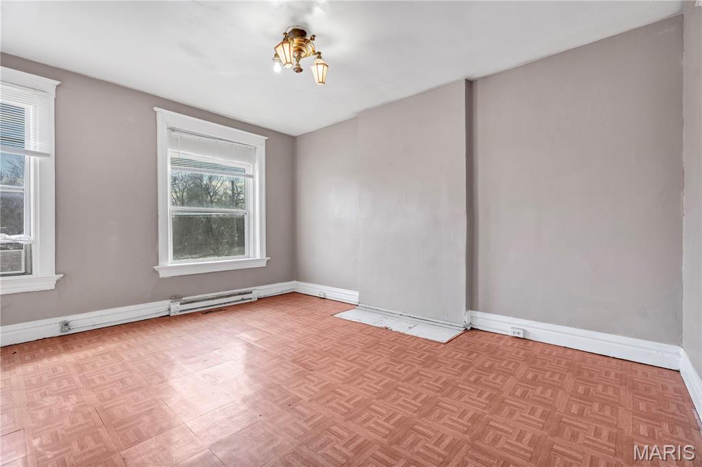 Hyde Park - Residential Lease