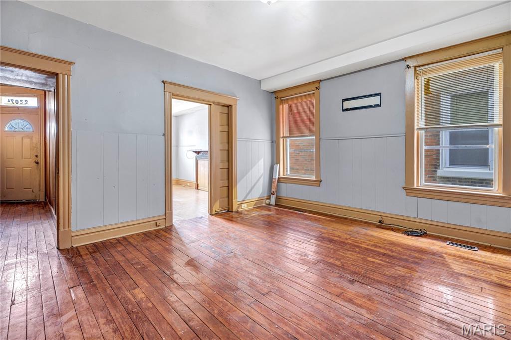 Hyde Park - Residential Lease