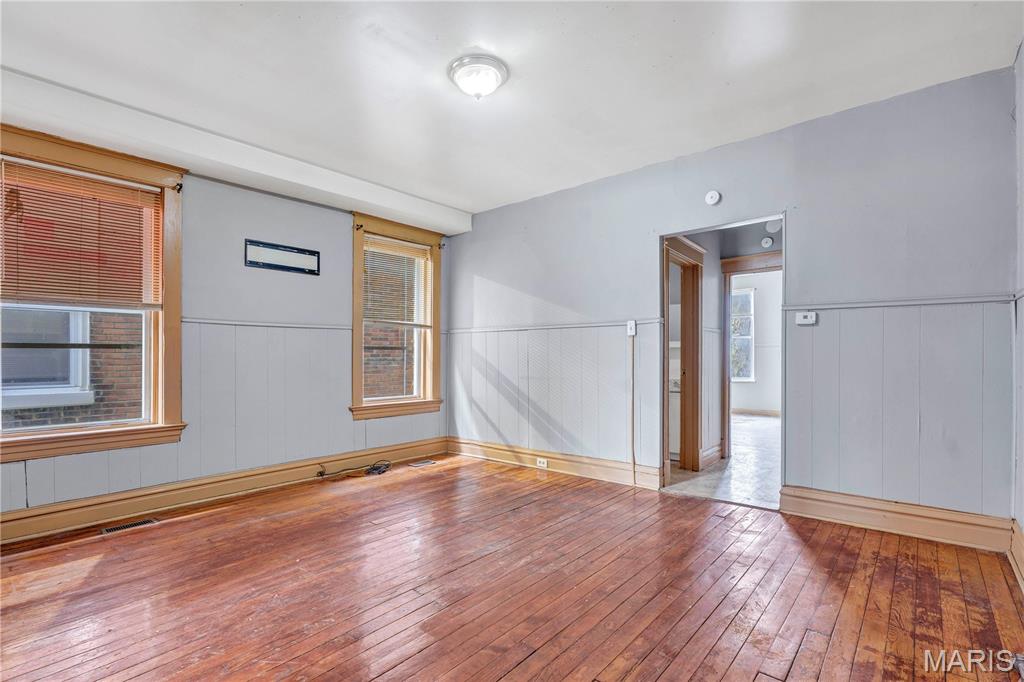 Hyde Park - Residential Lease