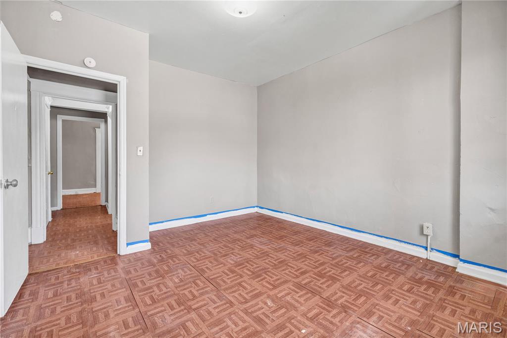 Hyde Park - Residential Lease