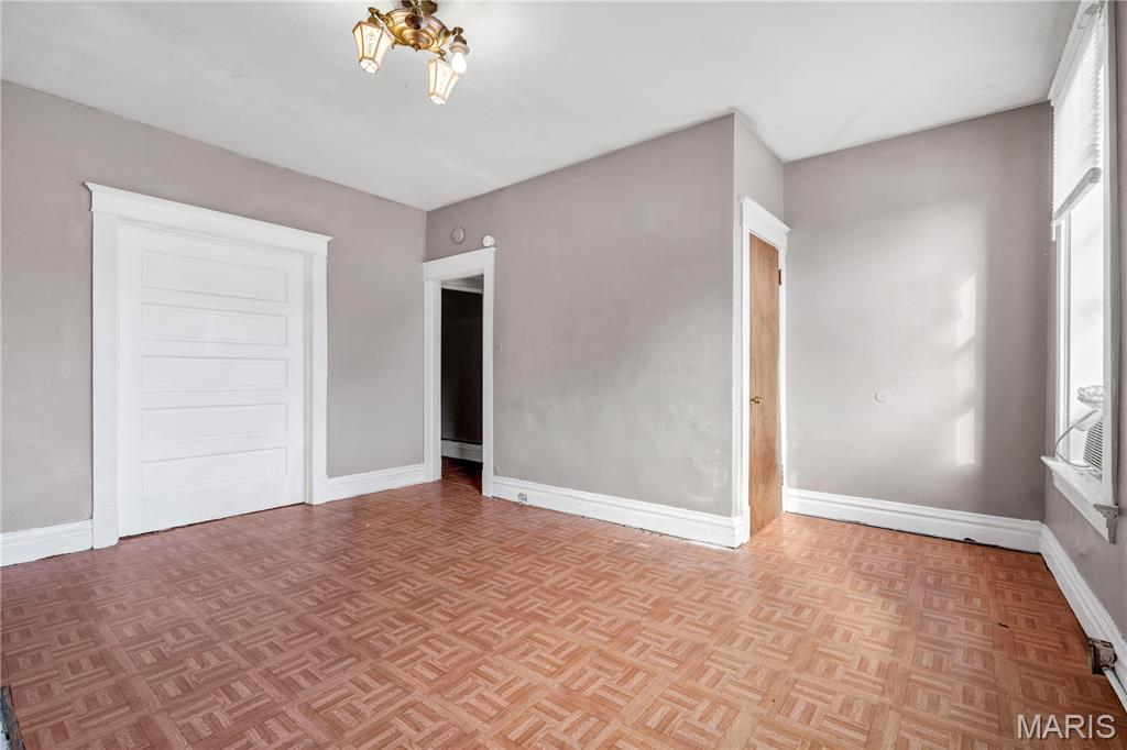 Hyde Park - Residential Lease