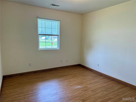 Tiny photo for 1201 W Locust Street, Bowling Green, MO 63334 (MLS # 26055167)