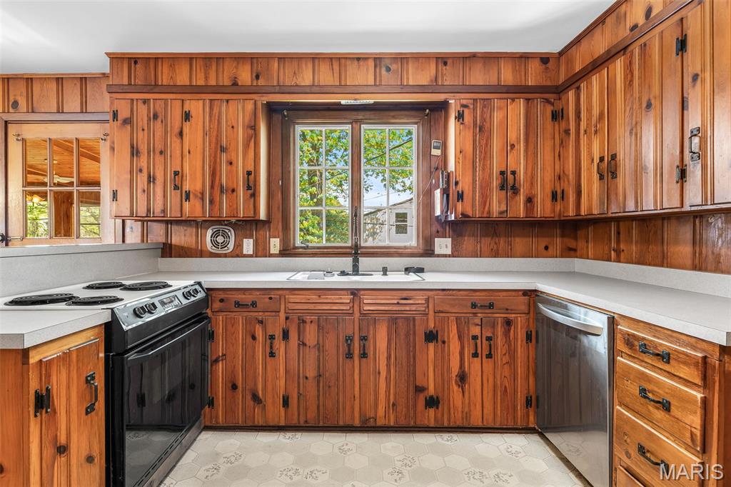 Carleton Add - Residential