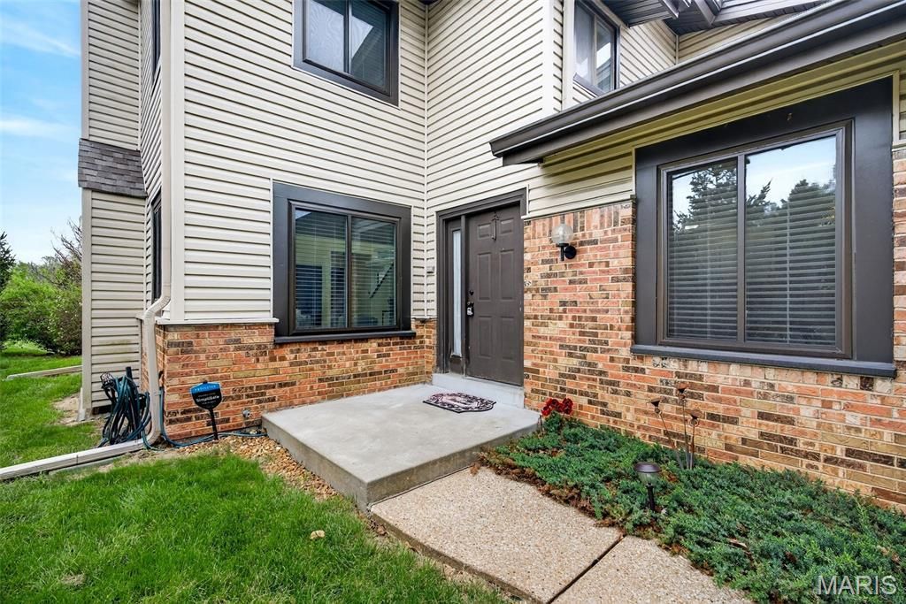 Photo of 11500 Northbrook Way, St Louis, MO 63146 (MLS # 26019584)