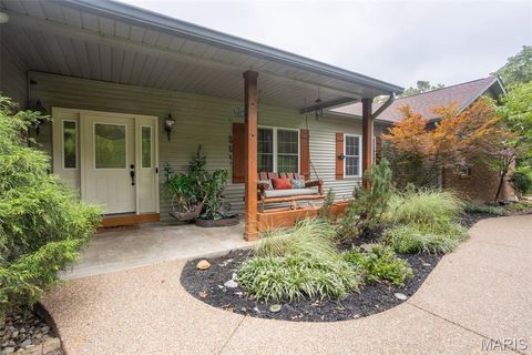 179 Apache Drive Pacific MO 63069