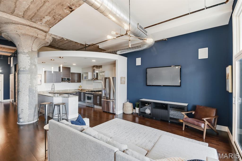 First Amendment/West End Lofts - Residential