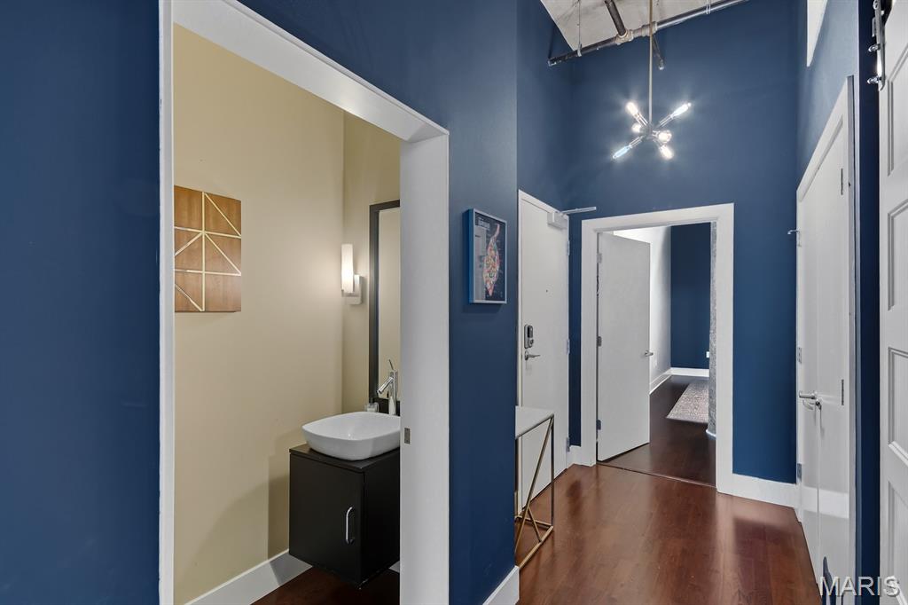 First Amendment/West End Lofts - Residential