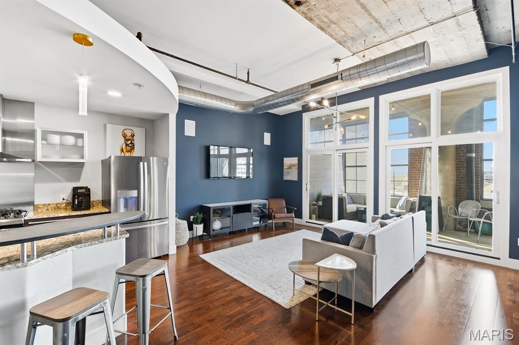 First Amendment/West End Lofts - Residential