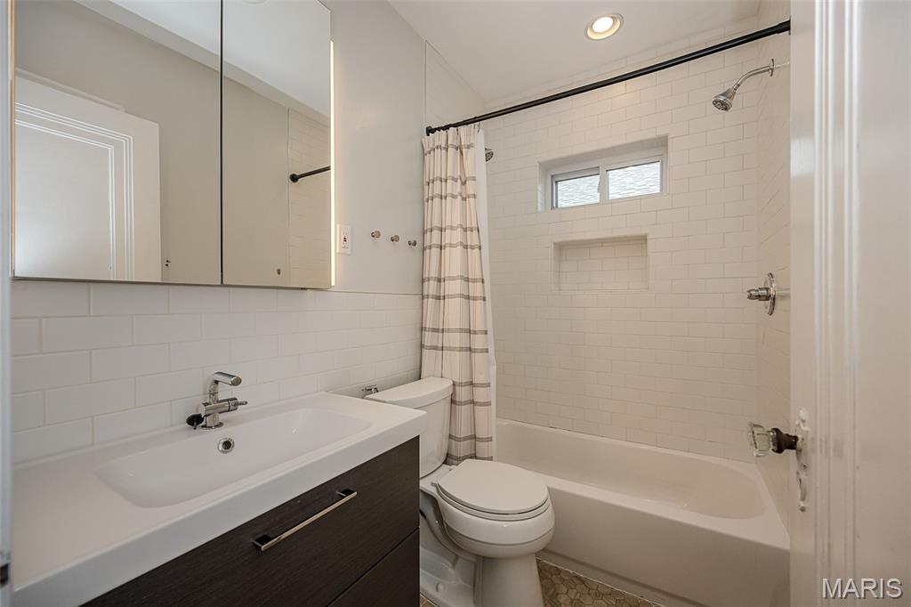 Twabrigs Add - Residential Lease