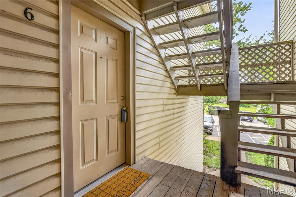 Photo of 1211 Mangrove Lane #6, St Louis, MO 63125 (MLS # 26052662)