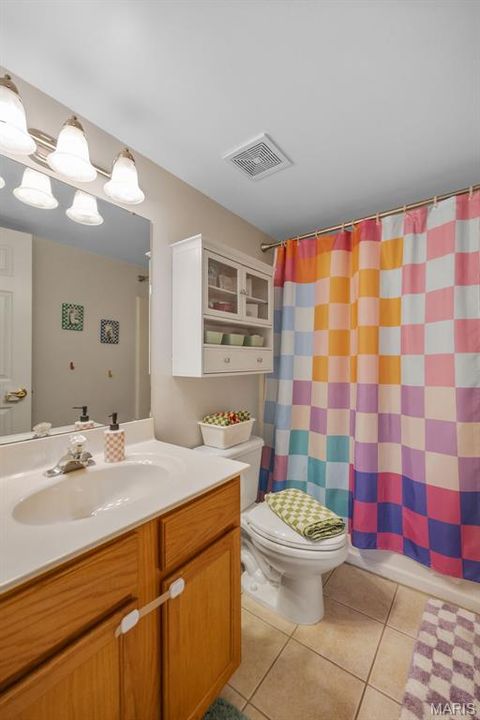 Tiny photo for 425 S Geyer Road #G, Kirkwood, MO 63122 (MLS # 25080370)