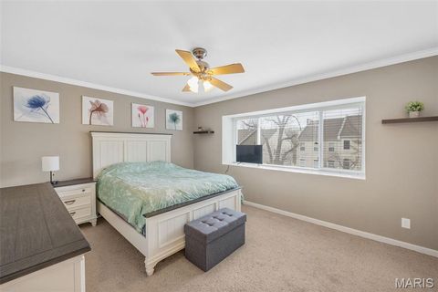 Tiny photo for 425 S Geyer Road #G, Kirkwood, MO 63122 (MLS # 25080370)
