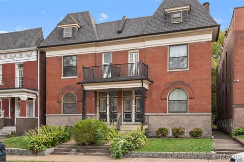 4220-4222 Cleveland Avenue St Louis MO 63110