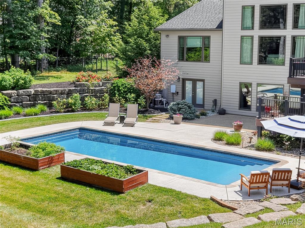 Crown Pointe Farms - Residential