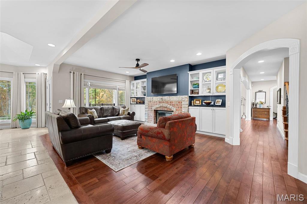 Crown Pointe Farms - Residential