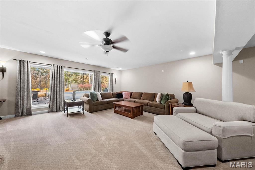 Crown Pointe Farms - Residential