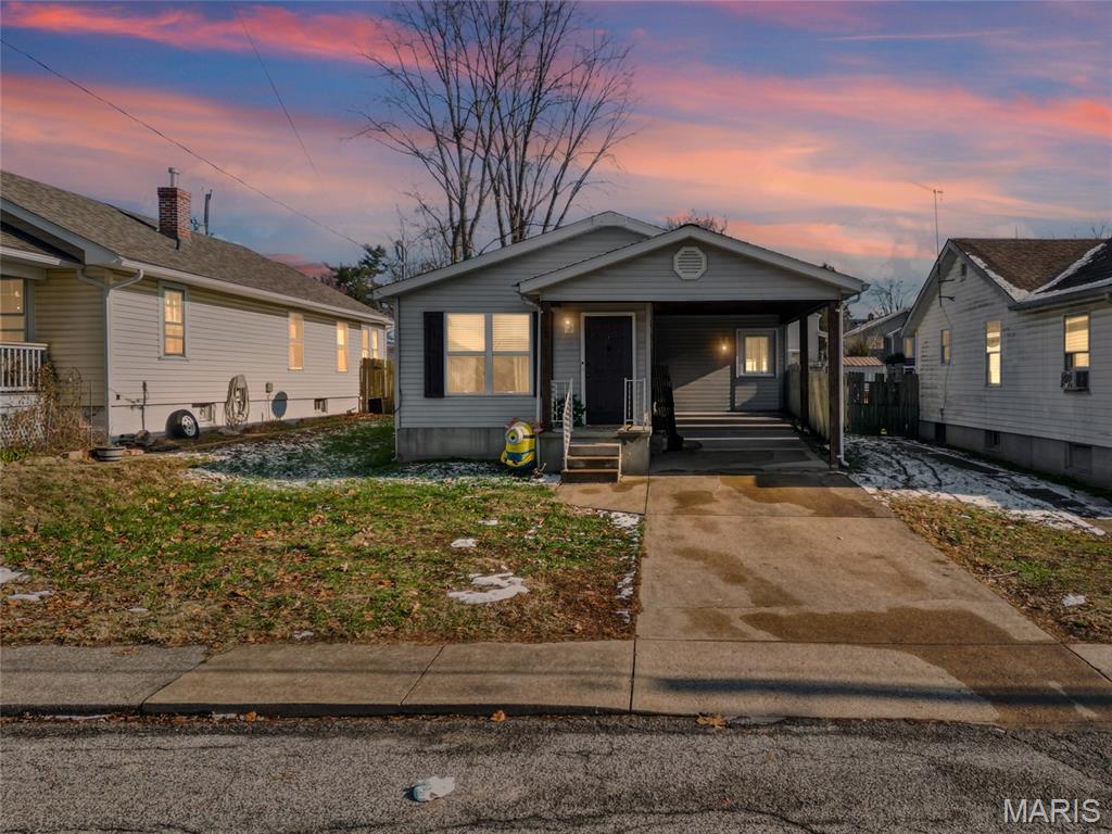 720 Valentine Street