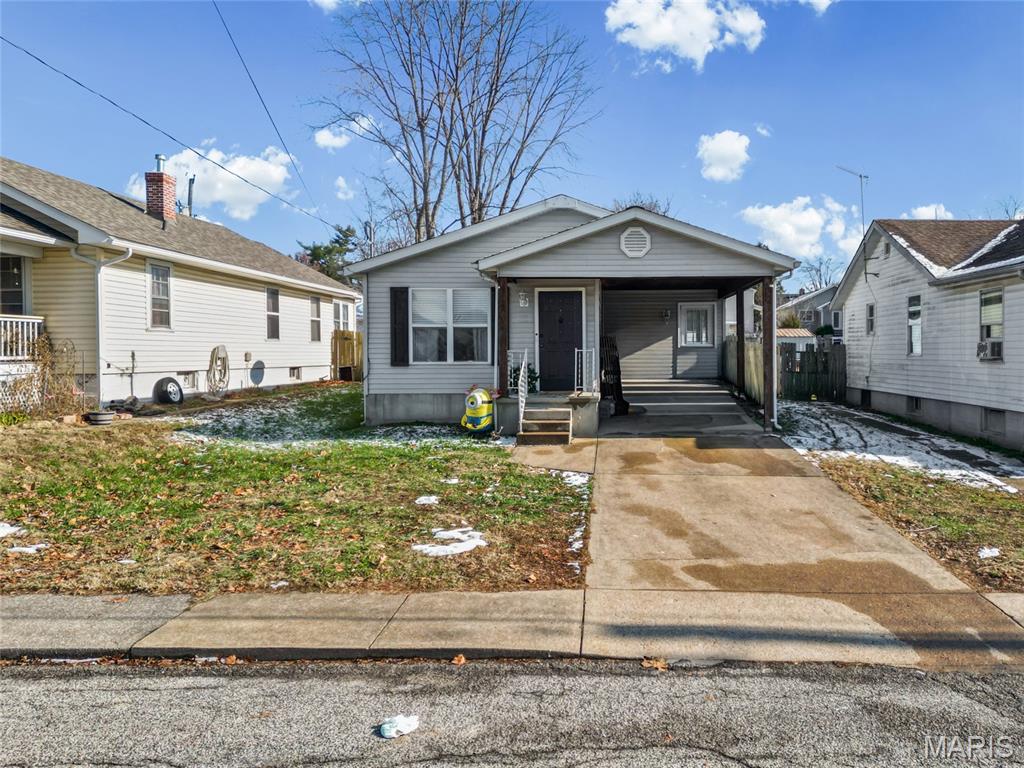 720 Valentine Street