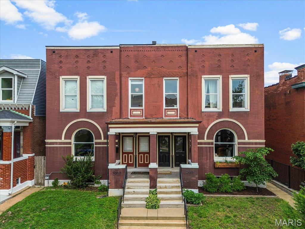 2907-2909 Michigan Ave Twnh - Residential
