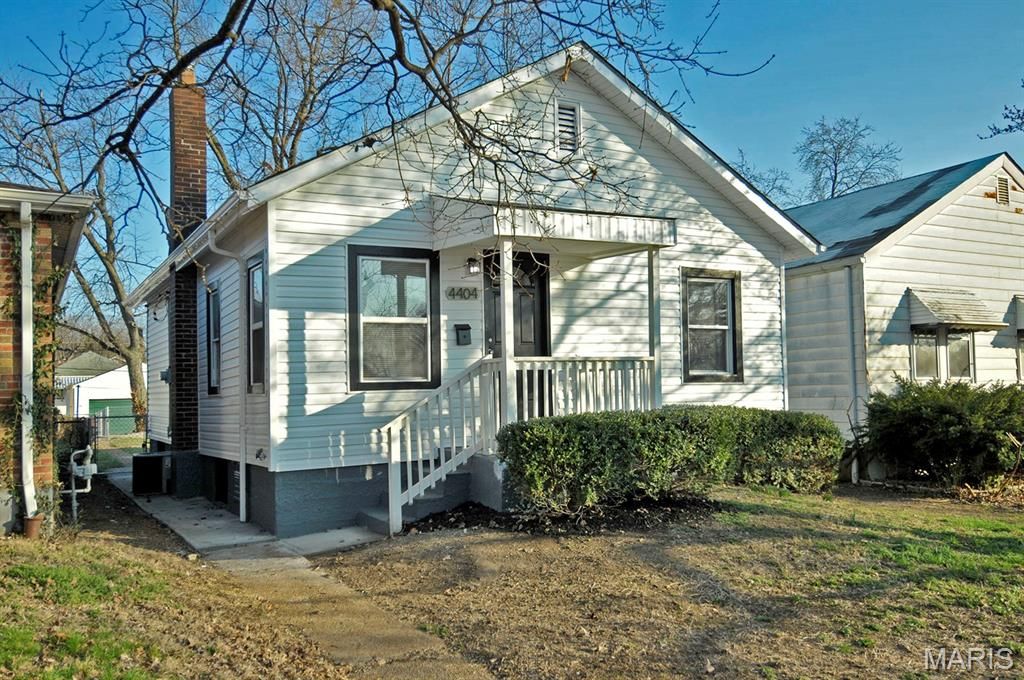 Photo of 4404 S 39th Street, St Louis, MO 63116 (MLS # 26013253)