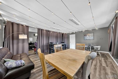 Tiny photo for 302 S Lincoln Drive, Troy, MO 63379 (MLS # 25074145)