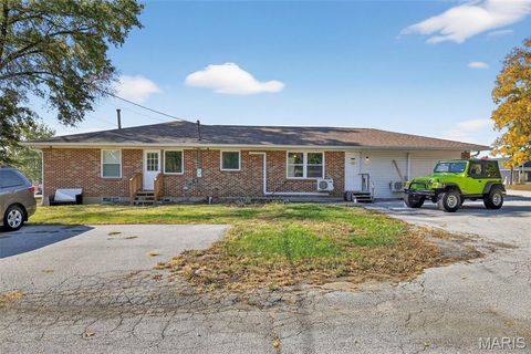 Tiny photo for 302 S Lincoln Drive, Troy, MO 63379 (MLS # 25074145)
