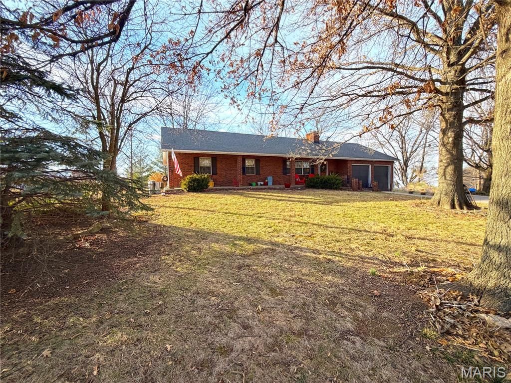 Photo of 1825 Henke Road, Lake Saint Louis, MO 63367 (MLS # 26002755)