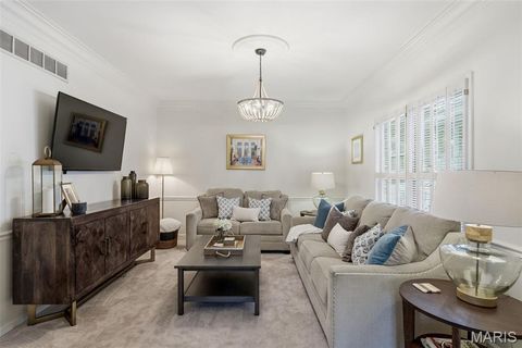 Tiny photo for 1131 Hawken Place, Webster Groves, MO 63119 (MLS # 26018667)