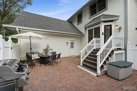 Tiny photo for 1131 Hawken Place, Webster Groves, MO 63119 (MLS # 26018667)