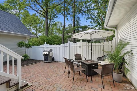 Tiny photo for 1131 Hawken Place, Webster Groves, MO 63119 (MLS # 26018667)